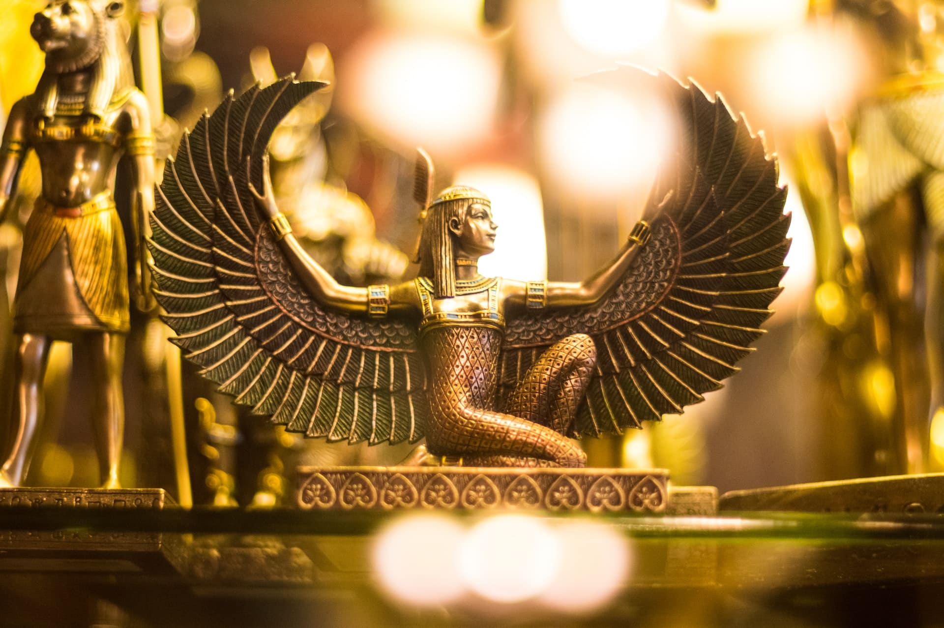Les mythes de l'or et leur place dans l'histoire - Maison Française de l'Or
